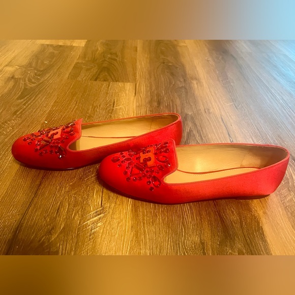 Tory Burch Red Satin Logo Loafer w/Box - Picture 2 of 6
